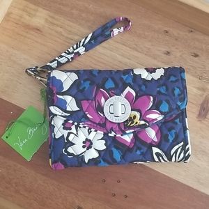 NWT Vera Bradley SP Wristlet African Violet